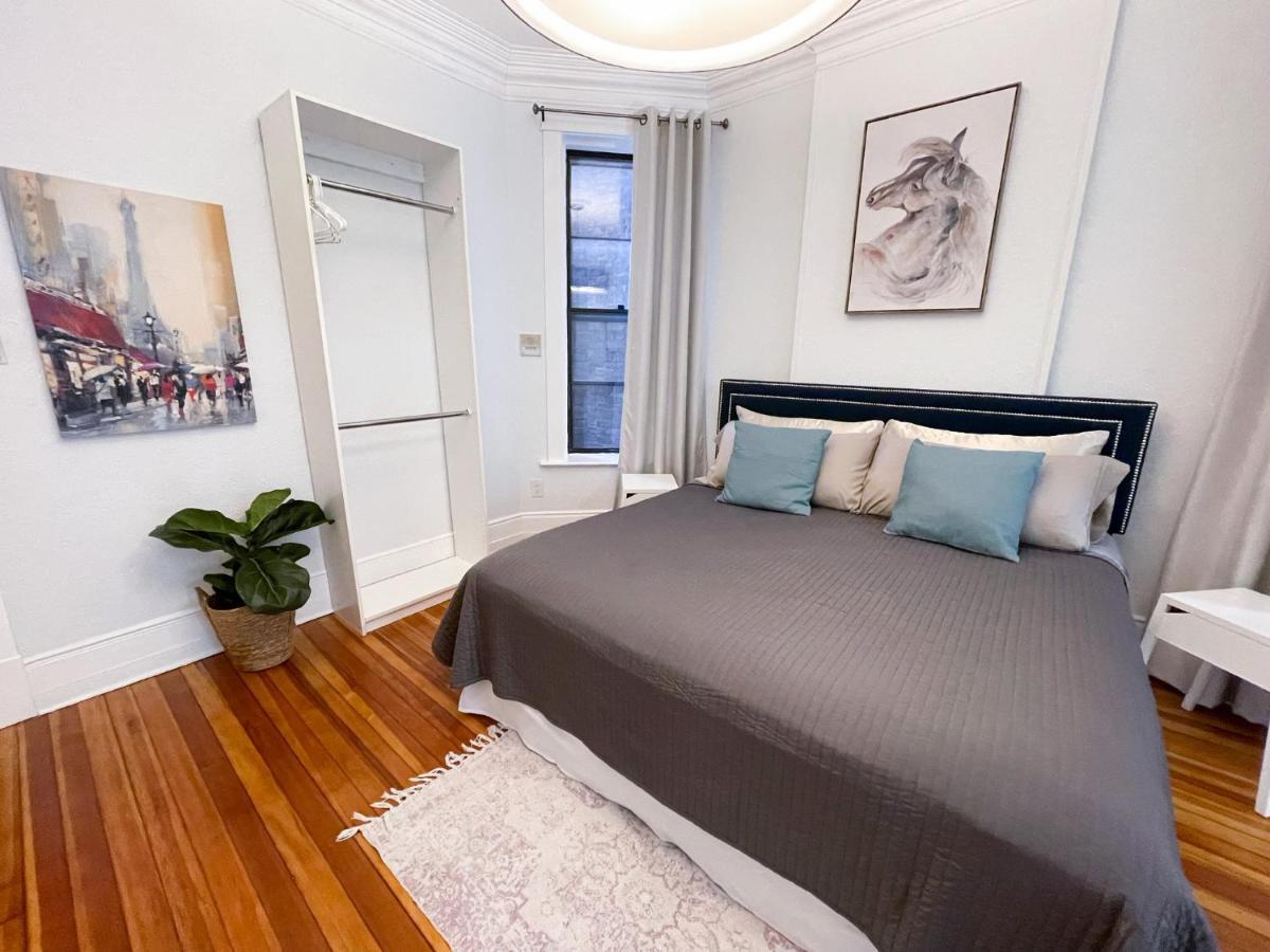 Perfect Wrigleyville Stay Чикаго Экстерьер фото